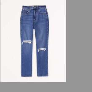 Curve Love Ultra High Rise Ankle Straight Jean size 3 1Abercombie